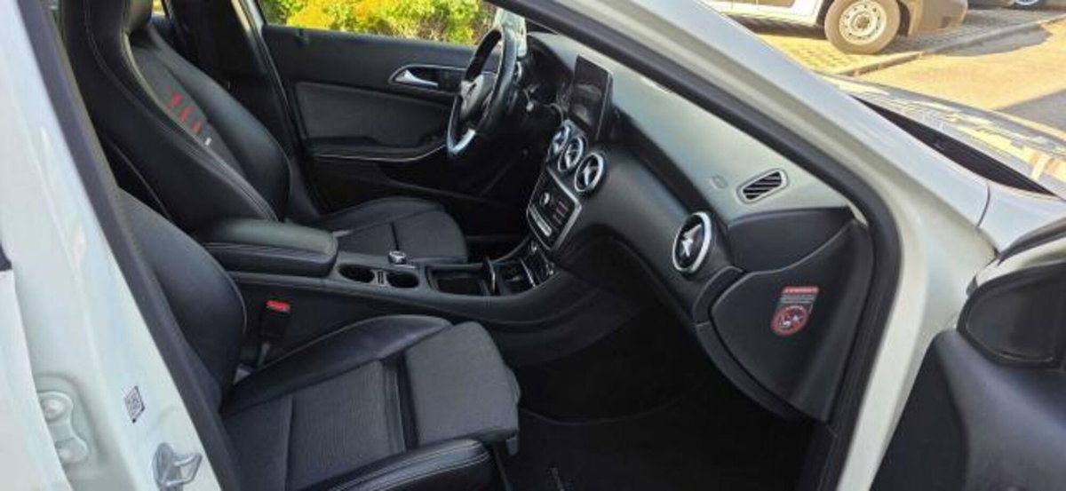 Mercedes-Benz Classe A 180 CDI Executive (12)