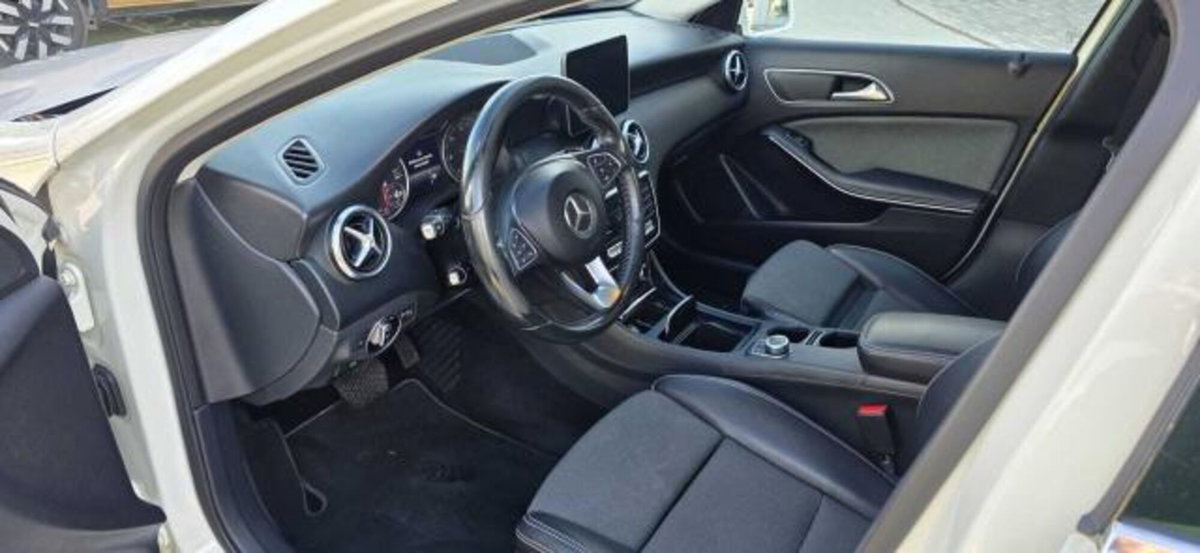 Mercedes-Benz Classe A 180 CDI Executive (5)