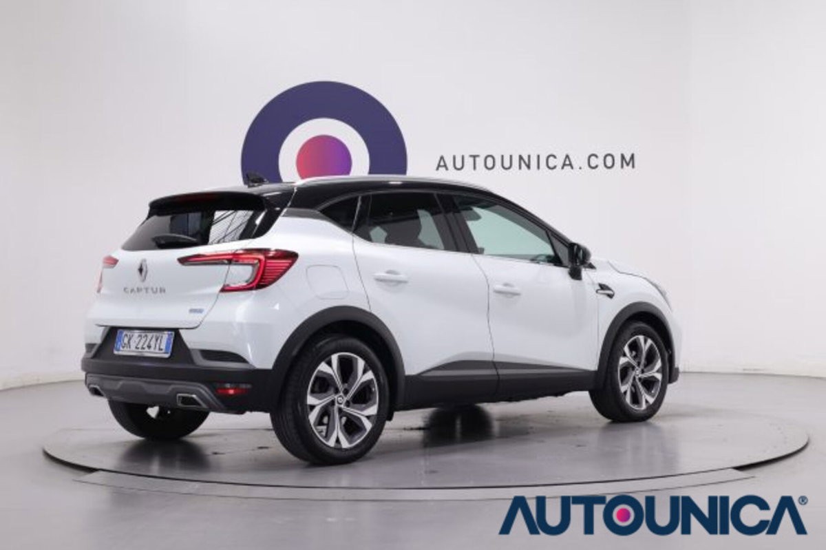 Renault Captur Full Hybrid E-Tech 145 CV RS Line (14)