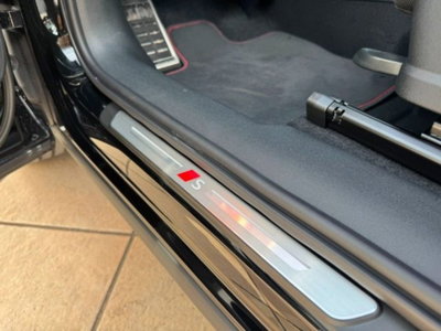 Audi Q3 Sportback 1.5 e-hybrid S line edition 272cv stronic (20)