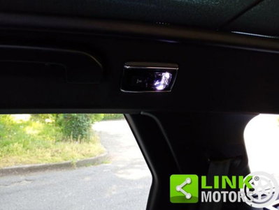 Peugeot 308 SW BlueHDi 120 S&S EAT6 GT Line (14)