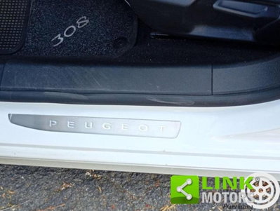 Peugeot 308 SW BlueHDi 120 S&S EAT6 GT Line (20)