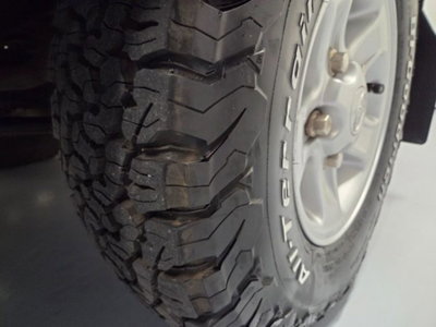 Land Rover Defender 110 2.4 TD4 Station Wagon SE (20)