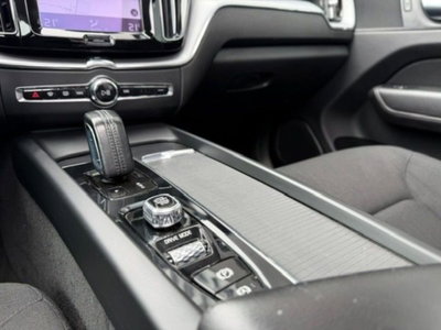 Volvo XC60 B4 Geartronic Momentum (16)