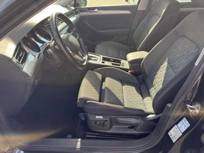 Volkswagen Passat Variant 2.0 TDI SCR 122 CV EVO DSG Business (10)