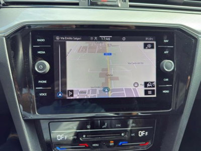 Volkswagen Passat Variant 2.0 TDI SCR 122 CV EVO DSG Business (13)