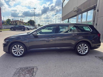 Volkswagen Passat Variant 2.0 TDI SCR 122 CV EVO DSG Business (4)