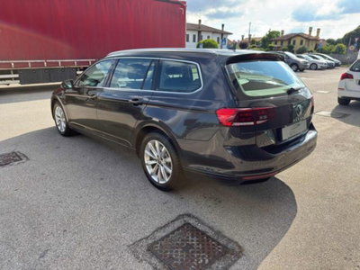 Volkswagen Passat Variant 2.0 TDI SCR 122 CV EVO DSG Business (5)