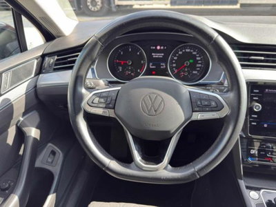 Volkswagen Passat Variant 2.0 TDI SCR 122 CV EVO DSG Business (8)
