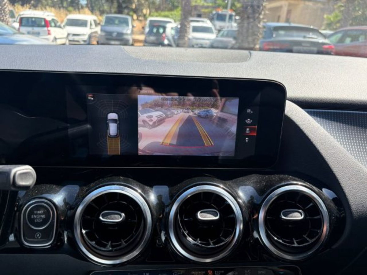 Mercedes-Benz GLA SUV 200 d Automatic Executive (12)