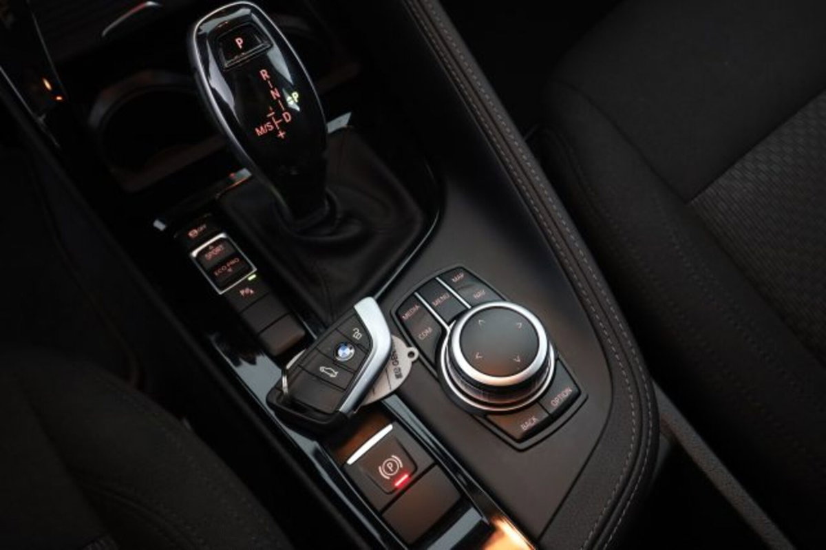 BMW X2 sDrive18d Business-X (13)