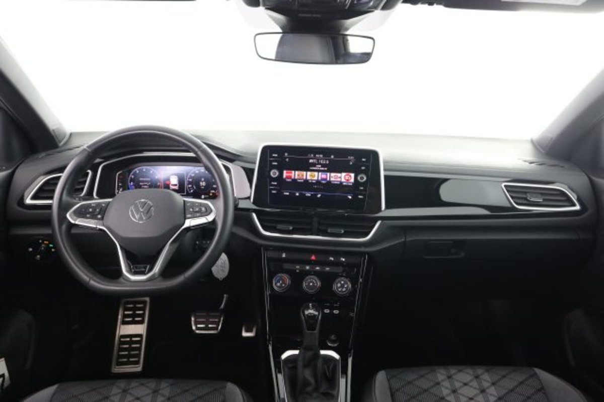 Volkswagen T-Roc 1.5 tsi R-Line dsg (4)