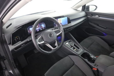 Volkswagen Golf 1.5 eTSI 130 CV EVO ACT DSG Style usata