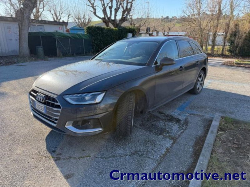 Audi A4 Avant 35 TDI/163 CV S tronic Business Advanced