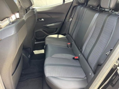 Peugeot 2008 BlueHDi 130 S&S EAT8 Allure Pack (12)