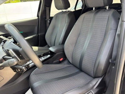 Peugeot 2008 BlueHDi 130 S&S EAT8 Allure Pack (7)