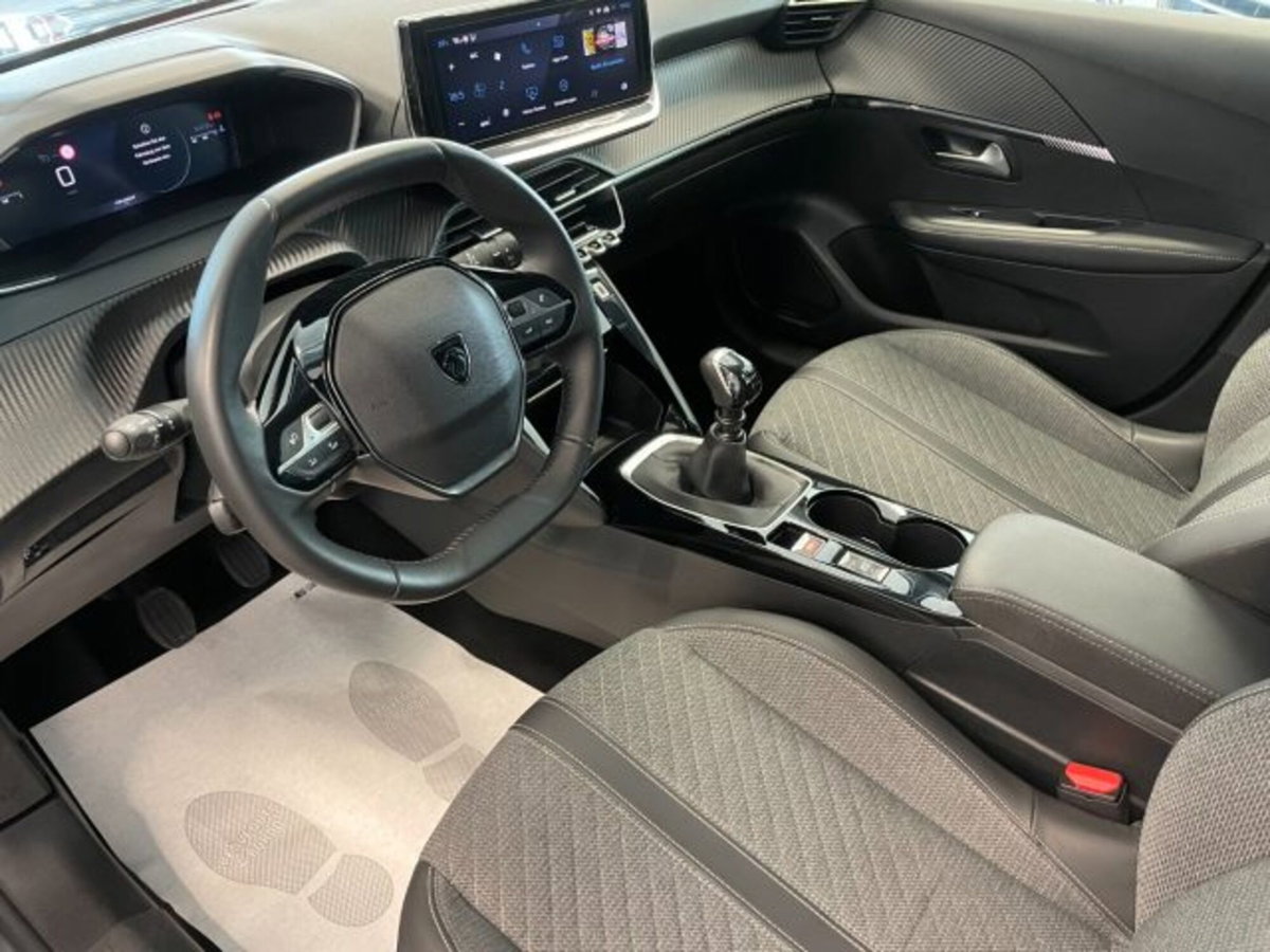 Peugeot 208 1.2 puretech Active s&s 100cv (5)