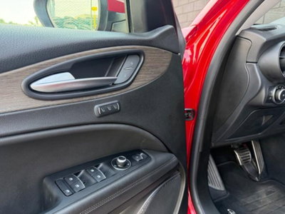 Alfa Romeo Stelvio Stelvio 2.0 Turbo 280 CV AT8 Q4 Ti (13)