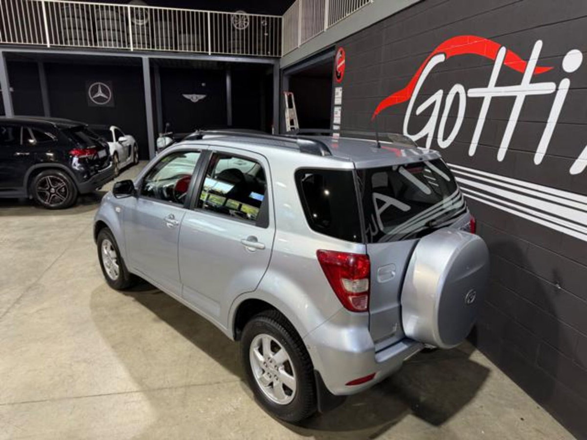 Daihatsu Terios 1.3 4WD Hiro (7)