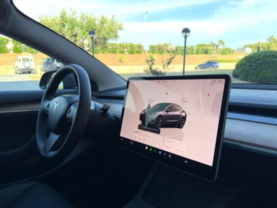 Tesla Model 3 Model 3 Long Range Dual Motor AWD (18)