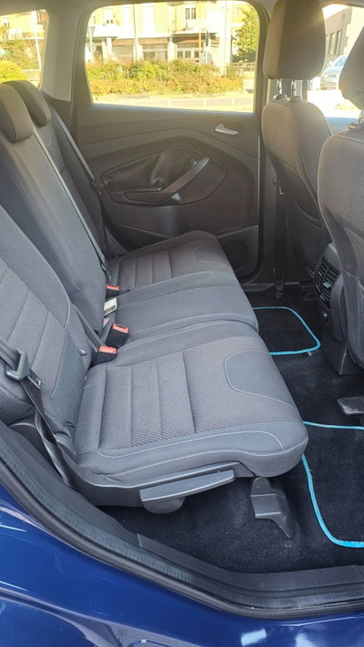 Ford Kuga 2.0 TDCI 120 CV S&S 2WD Titanium X (13)