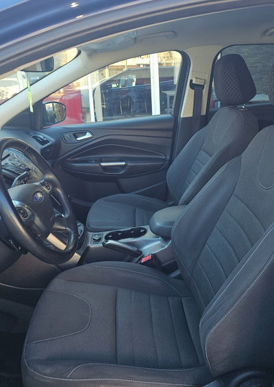 Ford Kuga 2.0 TDCI 120 CV S&S 2WD Titanium X (9)