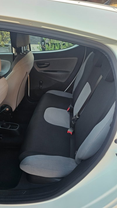 Lancia Ypsilon 1.3 MJT 16V 95 CV 5 porte S&S Elle (12)