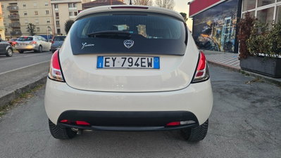 Lancia Ypsilon 1.3 MJT 16V 95 CV 5 porte S&S Elle (4)