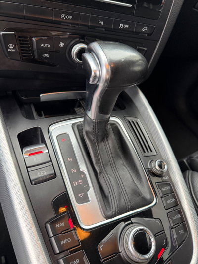 Audi Q5 3.0 V6 TDI 245 CV quattro S tronic (13)