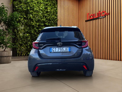 Toyota Yaris 1.5 Hybrid 5 porte Premiere (6)