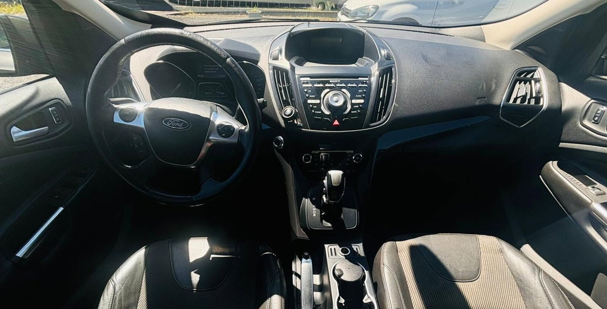 Ford Kuga 2.0 TDCI 180 CV S&S 4WD Powershift Titanium X (11)