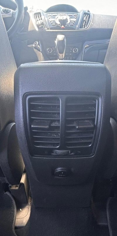 Ford Kuga 2.0 TDCI 180 CV S&S 4WD Powershift Titanium X (12)
