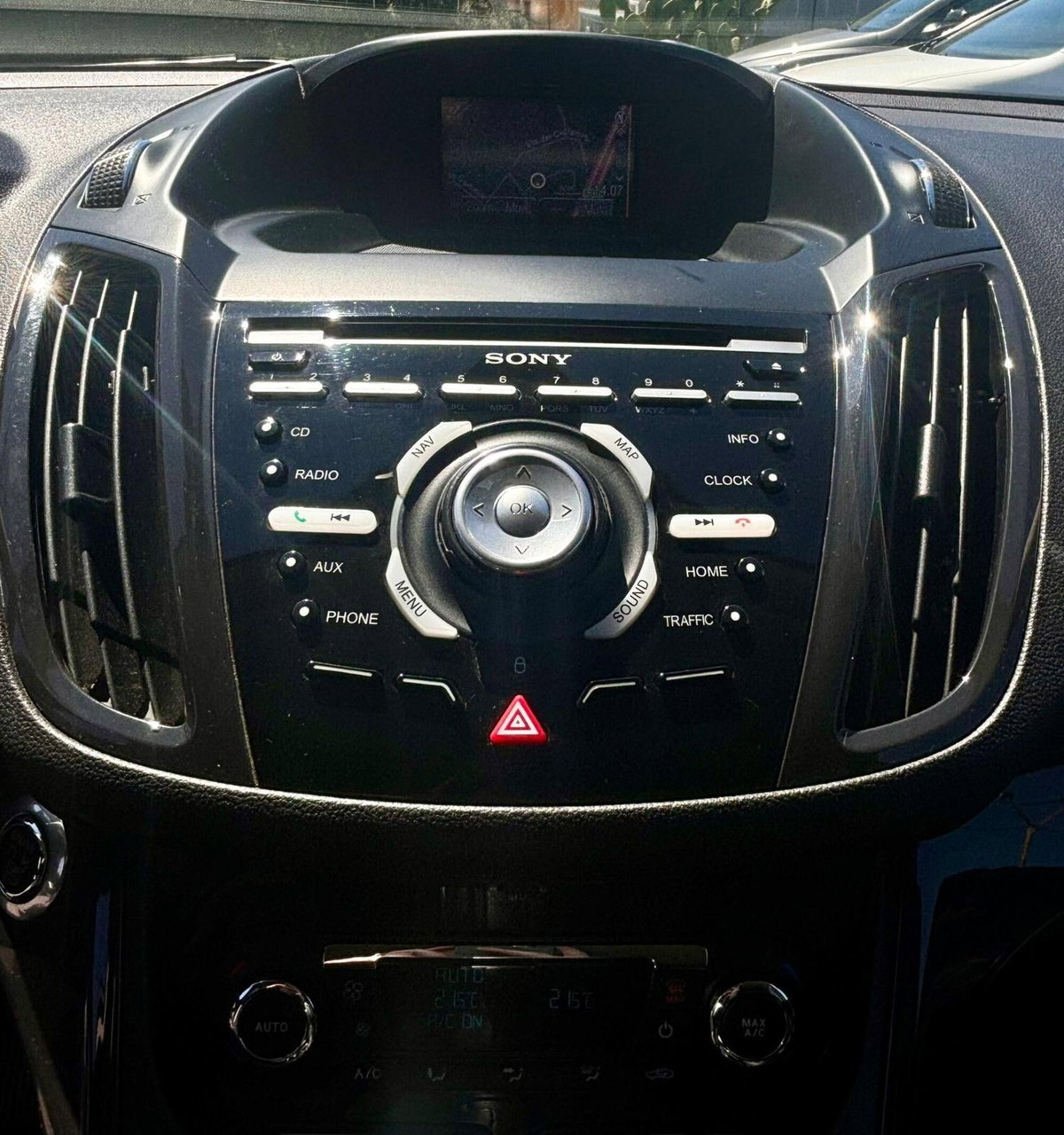 Ford Kuga 2.0 TDCI 180 CV S&S 4WD Powershift Titanium X (19)