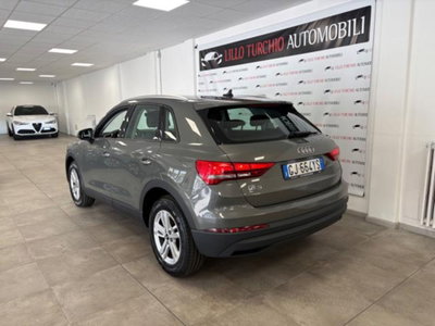 Audi Q3 35 TDI quattro S tronic Business (4)