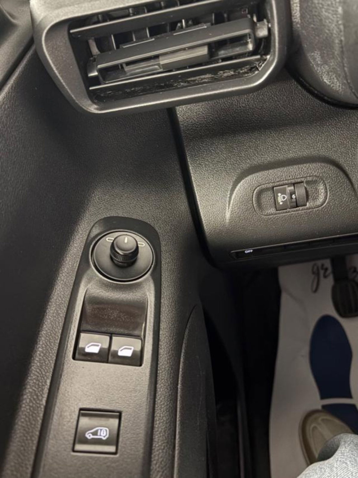 Citroen Berlingo Furgone BlueHDi 130 Van XL Club (12)
