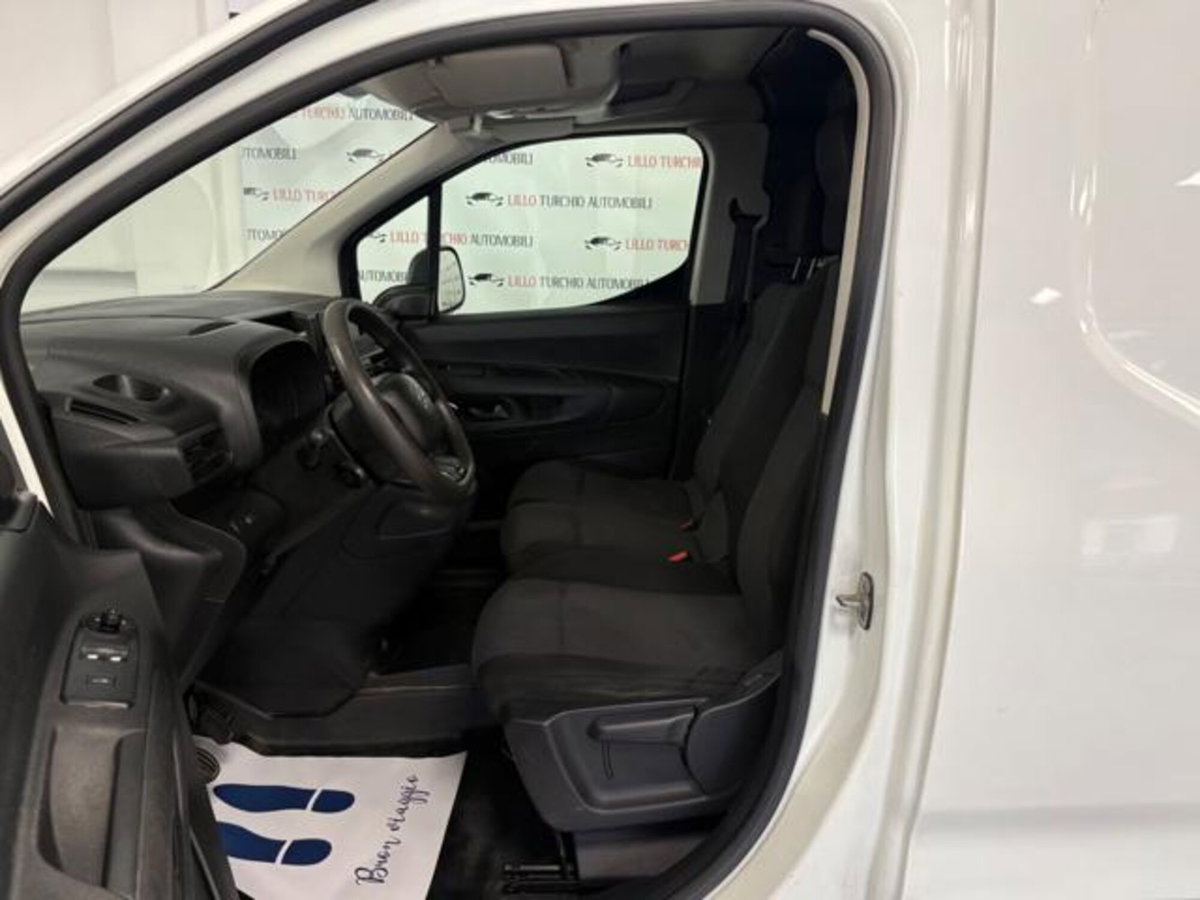 Citroen Berlingo Furgone BlueHDi 130 Van XL Club (15)