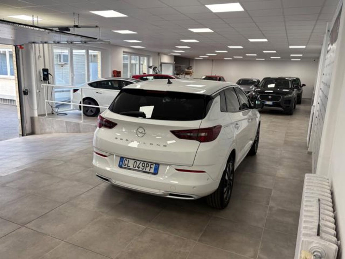 Opel Grandland 1.5 ecotec GS s&s 130cv at8 (4)