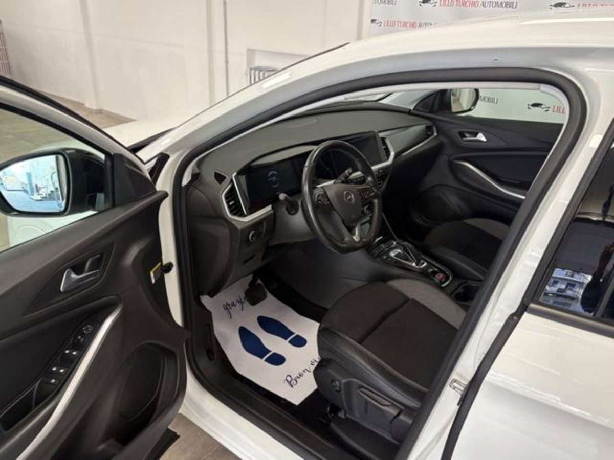Opel Grandland 1.5 ecotec GS s&s 130cv at8 (6)