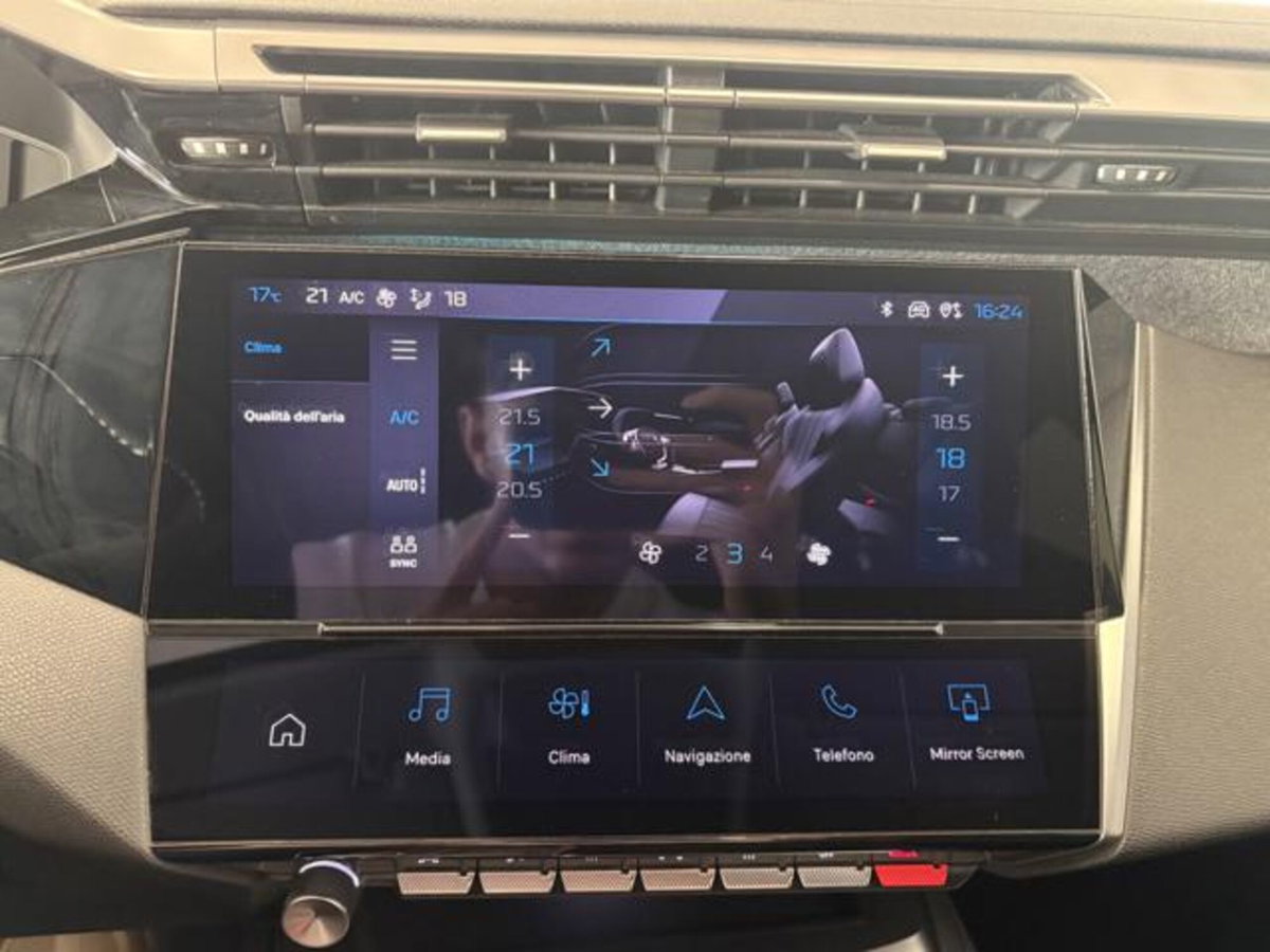 Peugeot 308 BlueHDi 130 S&S EAT8 Allure Pack (17)