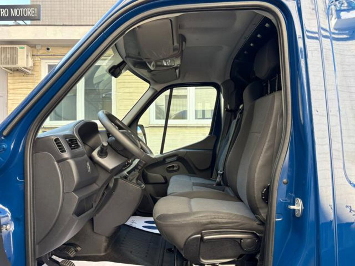 Renault Master Furgone T33 2.3 dCi 135 PM-TM Furgone Ice Plus (10)