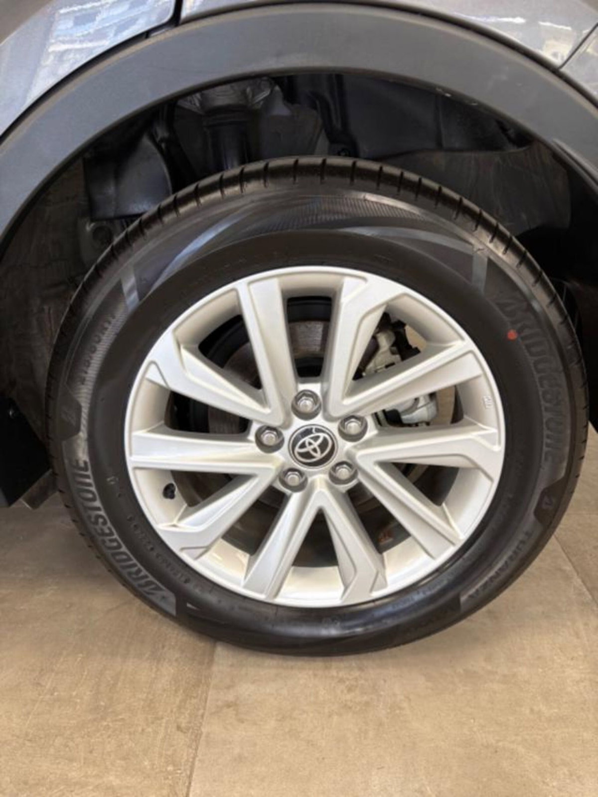 Toyota Toyota C-HR 1.8 hv Active eco fwd e-cvt (20)