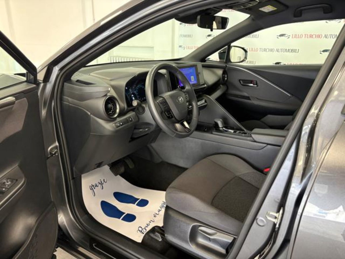 Toyota Toyota C-HR 1.8 hv Active eco fwd e-cvt (7)