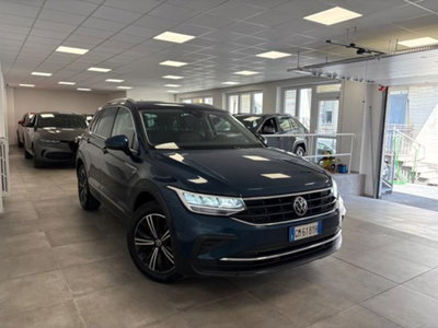 Volkswagen Tiguan 2.0 TDI 150 CV SCR DSG 4MOTION Life (3)
