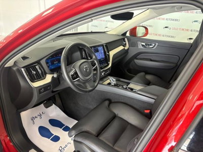 Volvo XC60 B5 AWD automatico Ultimate Bright (7)