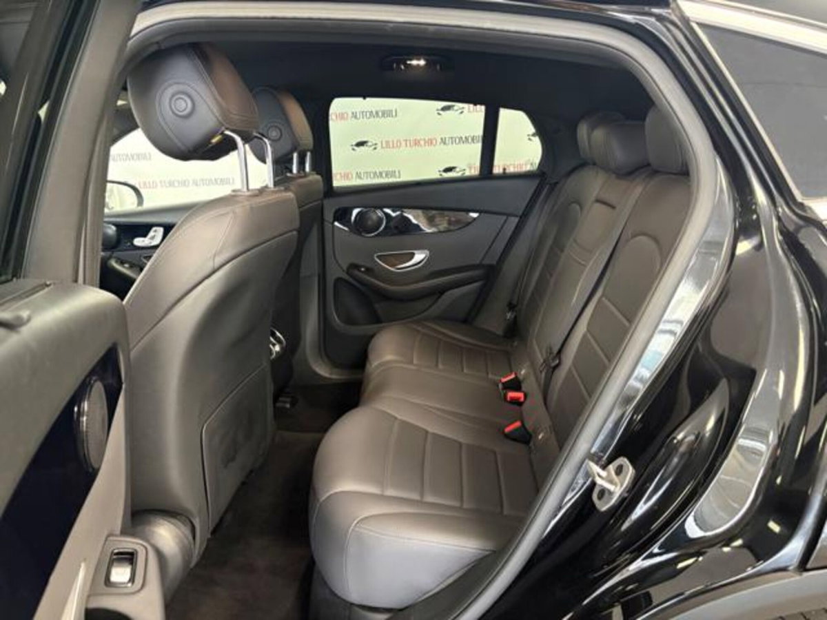 Mercedes-Benz GLC Coupé 200 d 4Matic Coupé Business (19)
