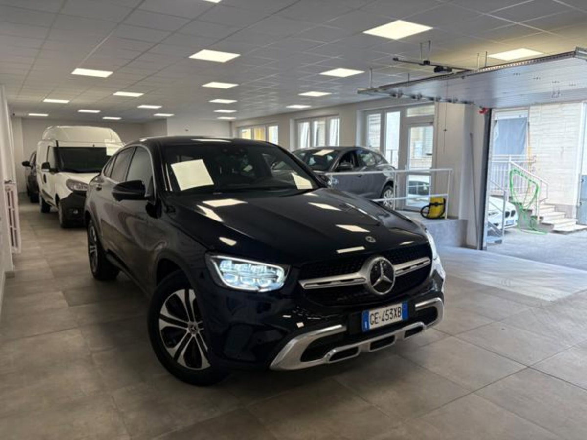 Mercedes-Benz GLC Coupé 200 d 4Matic Coupé Business (3)