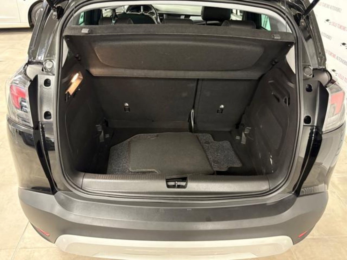 Opel Crossland 1.5 ECOTEC D 110 CV Start&Stop Elegance (19)