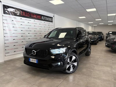 Volvo XC40 T4 Recharge Plug-in Hybrid R-design usata