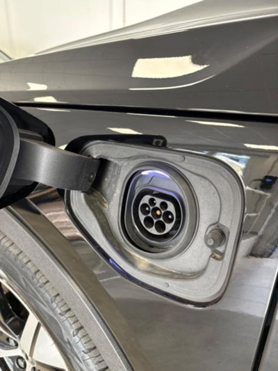 Volvo XC40 T4 Recharge Plug-in Hybrid R-design (15)