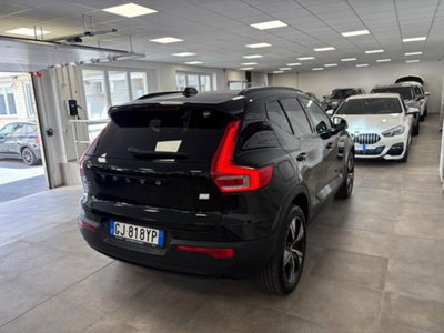 Volvo XC40 T4 Recharge Plug-in Hybrid R-design (6)